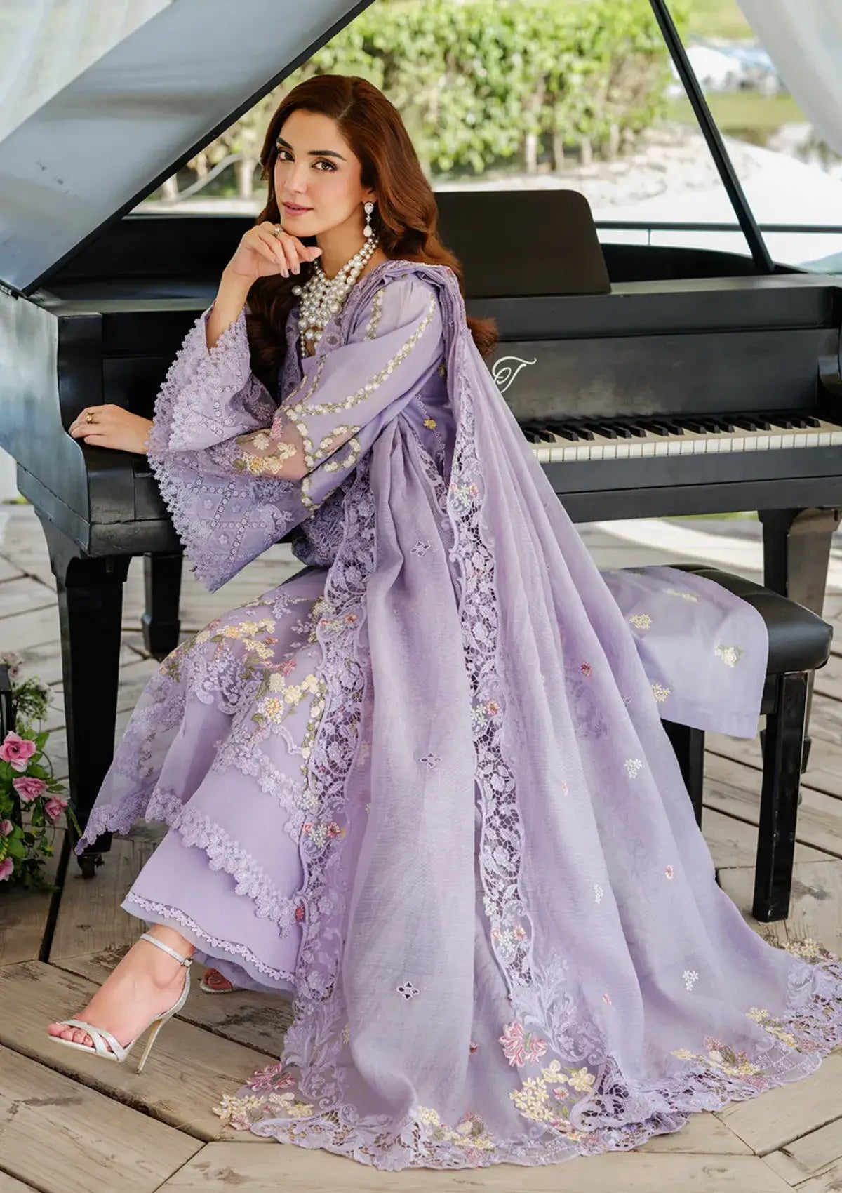 EL-2715 3 Piece Unstitched Heavy Embroidered Chickan Kari Lawn Suit with Four-sided Embroidered Cotton Net Dupatta