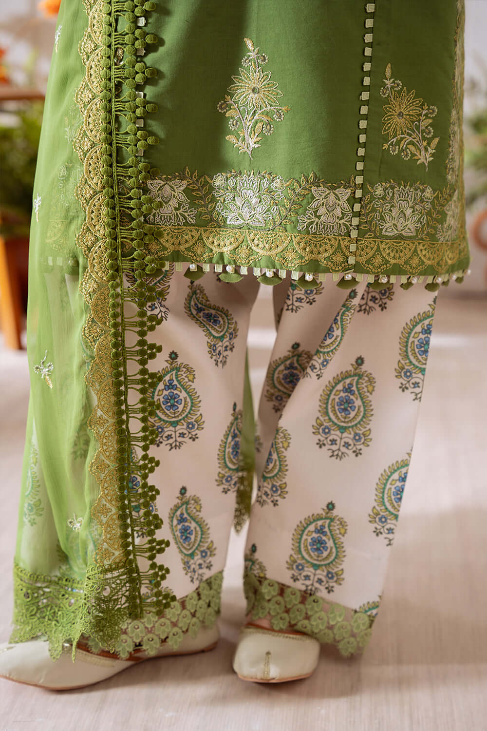 CO 514 A-3 Piece Unstitched Heavy Embroidered Pure Lawn Suit with Embroidered Plain Net Dupatta