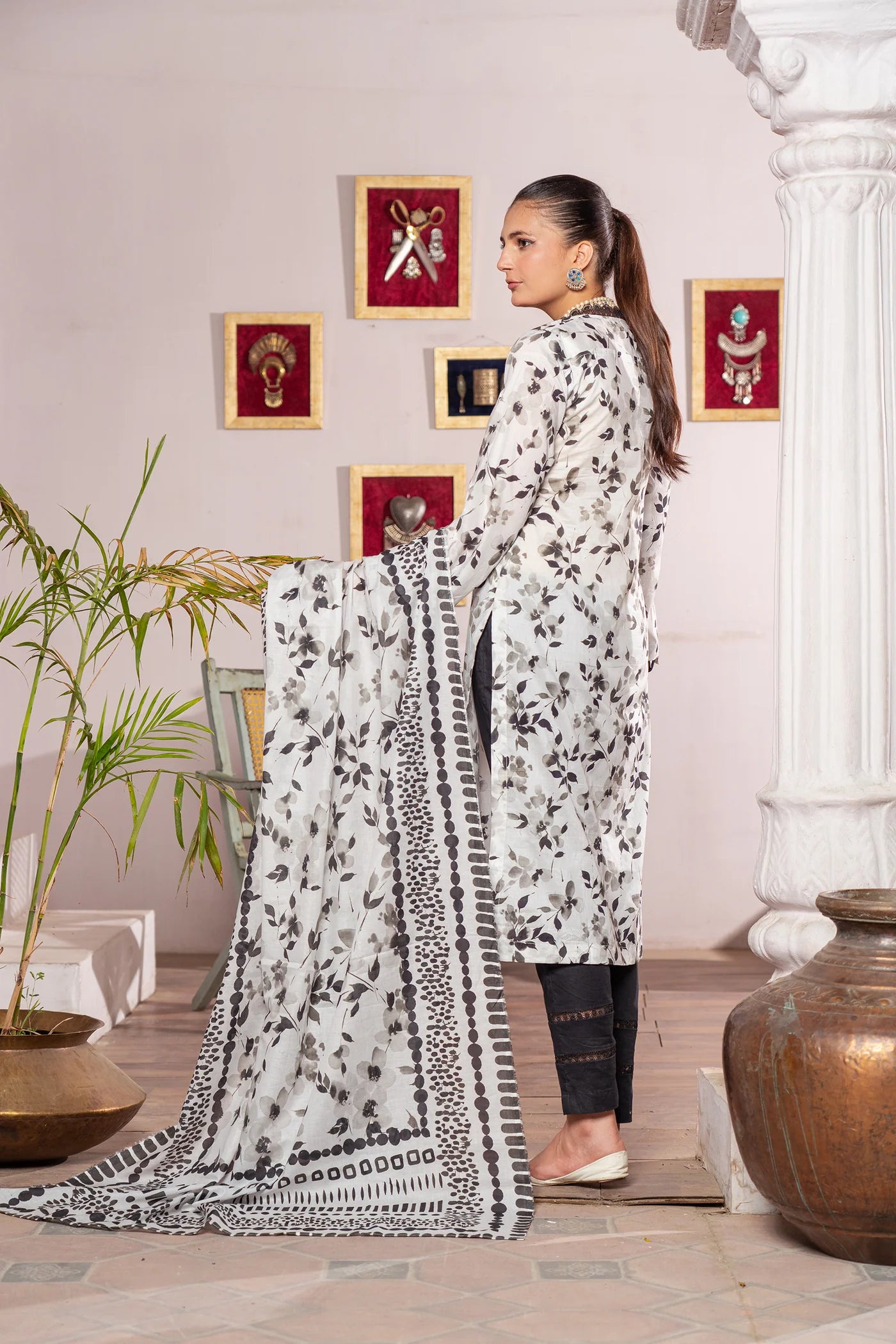 3 Piece Printed Lawn Unstitched Suit | Printed Lawn-25