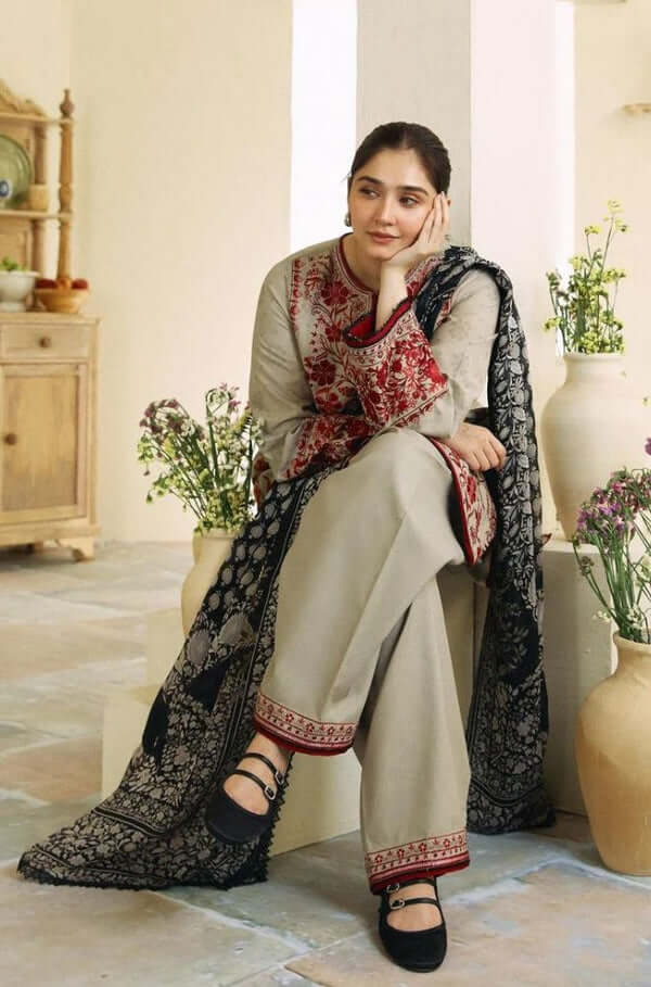 ZS 57L-3 Piece Unstitched Heavy Embroidered Pure Lawn Suit with Fine Printed Lawn Dupatta