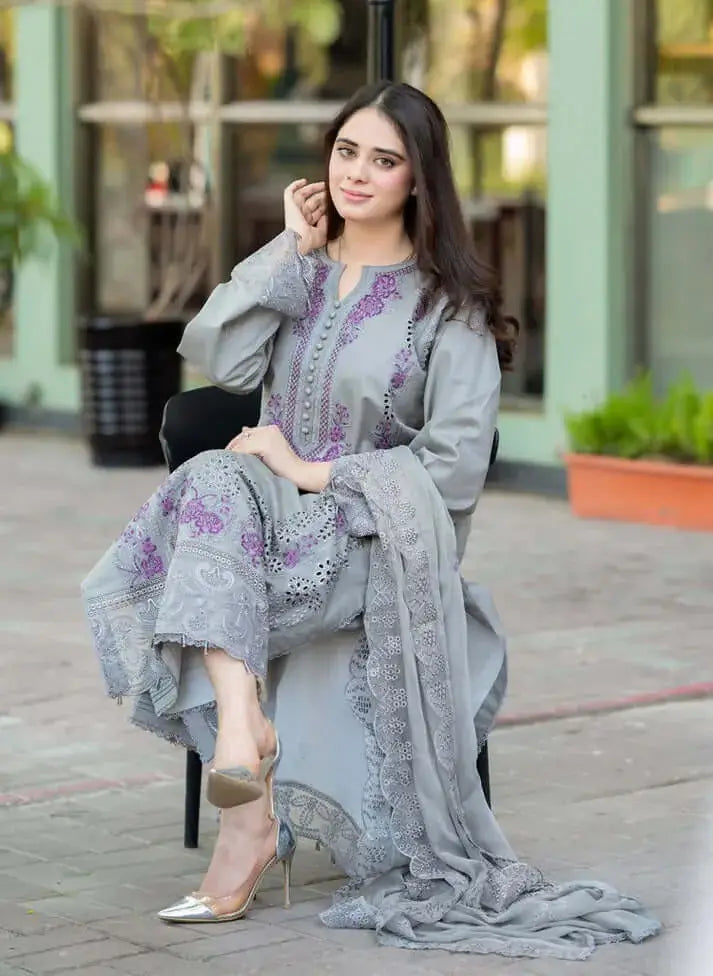MS-170 3 Piece Unstitched Heavy Embroidered Lawn Suit with Four-sided Embroidered Chiffon Dupatta