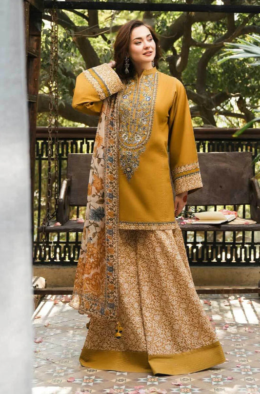 SP 513-3 Piece Unstitched Heavy Embroidered Pure Lawn Suit with Printed Silk Dupatta
