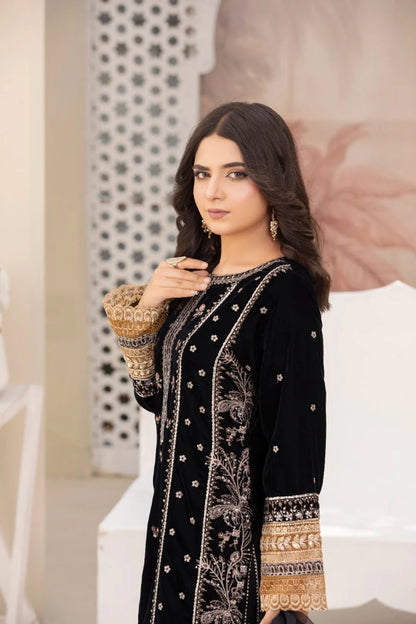 3 Piece Luxury Embroidered Velvet Suit | Velvet Luxe