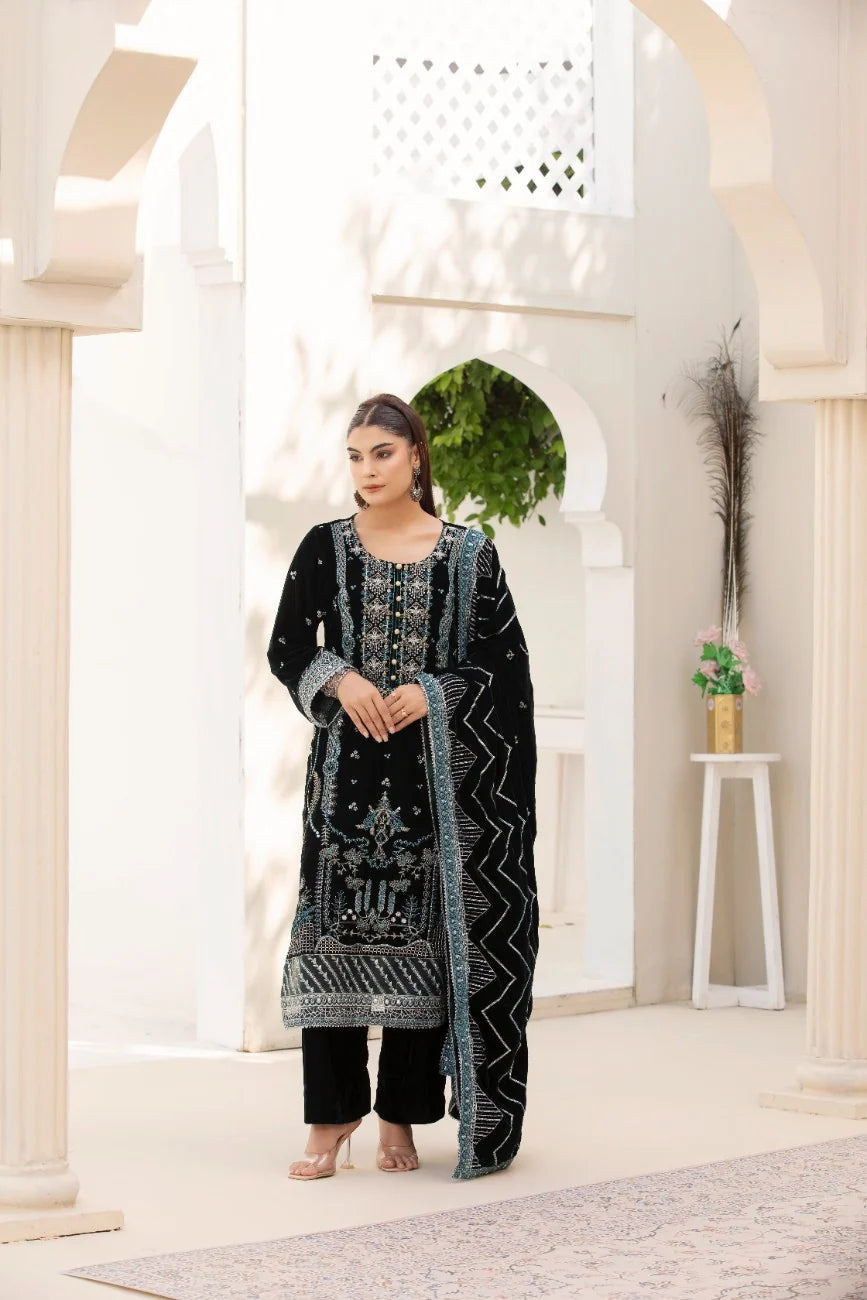 3 Piece Unstitched Embroidered Velvet Suit | Velvet Luxe