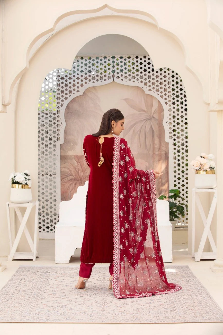3 Piece Unstitched Embroidered Velvet Suit | Velvet Luxe
