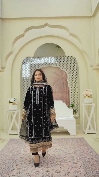 3 Piece Luxury Embroidered Velvet Suit | Velvet Luxe