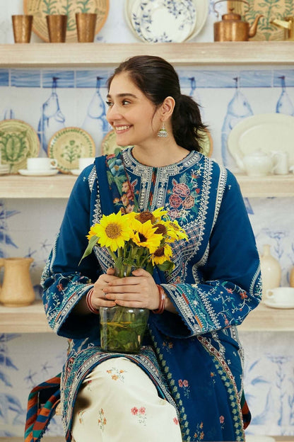 ZS 50L-3 Piece Unstitched Heavy Embroidered Pure Lawn Suit with Fine Printed Chiffon Dupatta