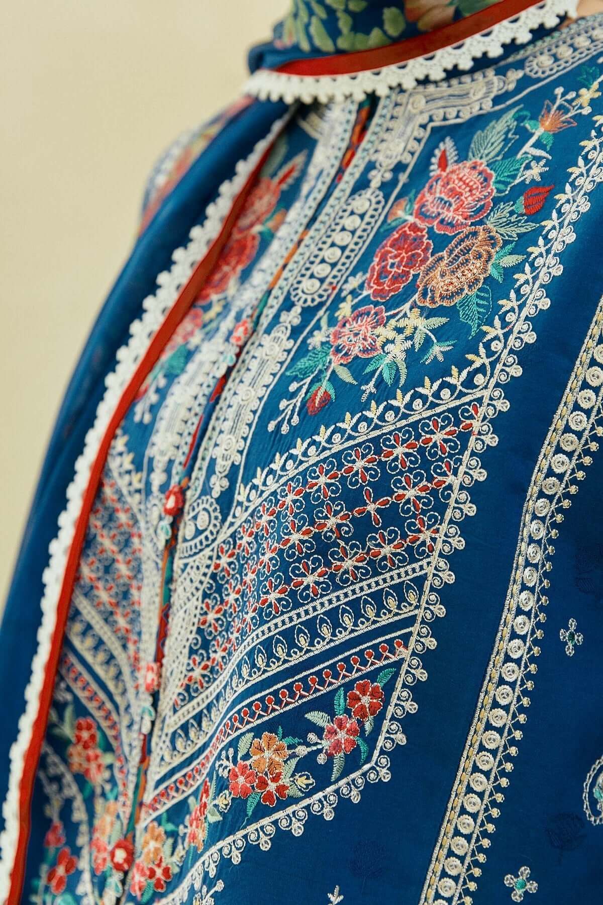 ZS 50L-3 Piece Unstitched Heavy Embroidered Pure Lawn Suit with Fine Printed Chiffon Dupatta